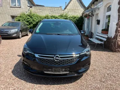 Gebraucht Opel Astra 150 PS (110 kW) 2019 Tiefsee blau Kombi
