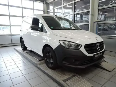 Gebraucht Mercedes Citan 110 95 PS (69 kW) 2022 Weiß arktikweiß Van / Kleinbus