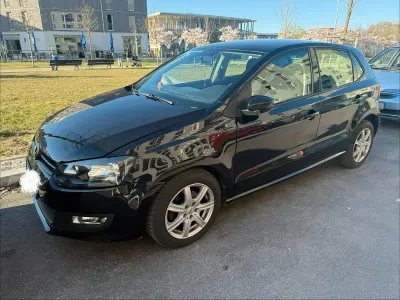 Gebraucht VW Polo 75 PS (55 kW) 2010 Schwarz Kleinwagen