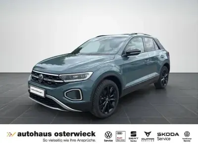Gebraucht VW T-Roc Style 116 PS (85 kW) 2023 Blau SUV