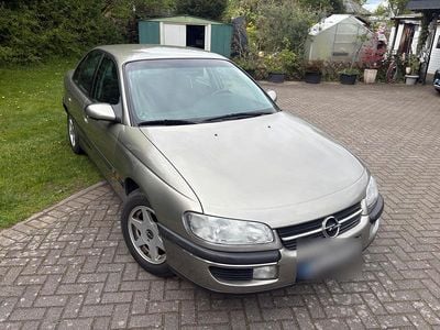 Used Opel Omega 136 HP (100 kW) 1997 Gold Sedan