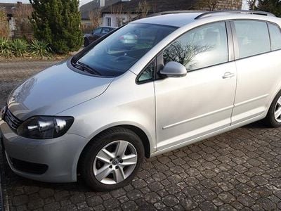 Gebraucht VW Golf Plus Cross Comfortline 122 PS (89 kW) 2009 Silber Van / Kleinbus