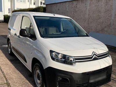 Second-hand Citroën Berlingo 75 CP (55 kW) 2019 Alb Monovolum