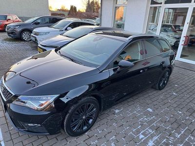Schwarz Gebraucht 2020 Seat Leon ST XCELLENCE Kombi | 18.699 € (Fairer Preis)