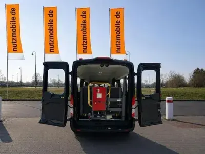 Gebraucht Ford Transit 105 PS (77 kW) 2020 Blau Van / Kleinbus