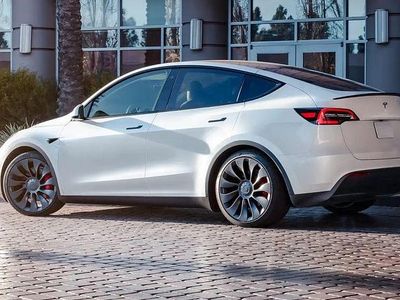 Usado Tesla Model Y Performance 392 kW (534 HP) 2022 Branco SUV