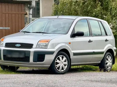 Gebraucht Ford Fusion 80 PS (58 kW) 2008 Silber Kleinwagen