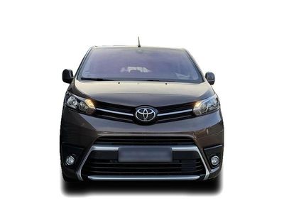 Gebraucht Toyota Proace 176 PS (129 kW) 2024 Braun Van / Kleinbus