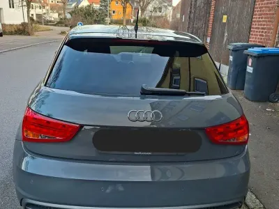 Gebraucht Audi A1 Sportback Sport 125 PS (91 kW) 2018 Grau Kleinwagen