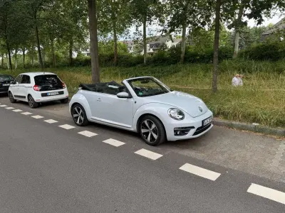 Gebraucht VW Beetle Cabriolet 105 PS (77 kW) 2017 Weiß Cabrio