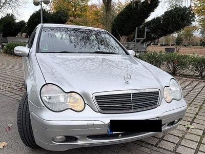 Mercedes C180