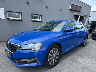 Gebraucht Skoda Superb Ambition 156 PS (114 kW) 2022 Modra energy/energy blue Kombi