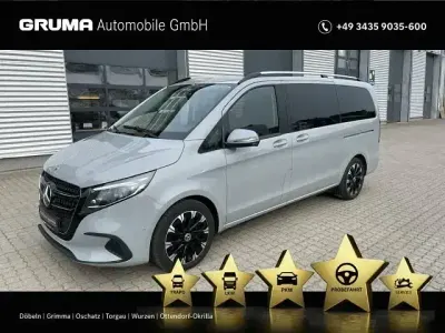 Używany Mercedes V250 Style 190 KM (139 kW) 2025 Szary Minivan
