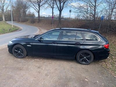 Gebraucht BMW 520 184 PS (135 kW) 2010 Schwarz Kombi