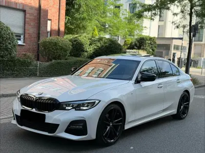 Gebraucht BMW 320 M Sport 184 PS (135 kW) 2019 Weiß Limousine
