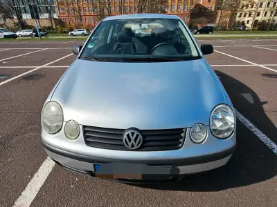 Brugt VW Polo 54 HK (39 kW) 2003 Sølv Hatchback
