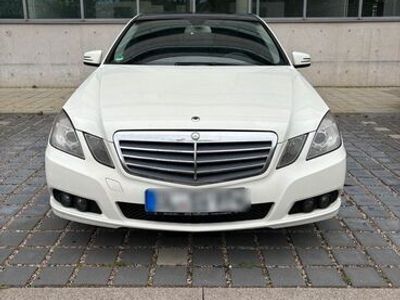 gebraucht Mercedes E220 TÜV 04/26