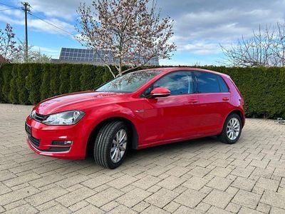 Usata VW Golf VII LOUNGE 125 CV (91 kW) 2015 Rosso Berlina