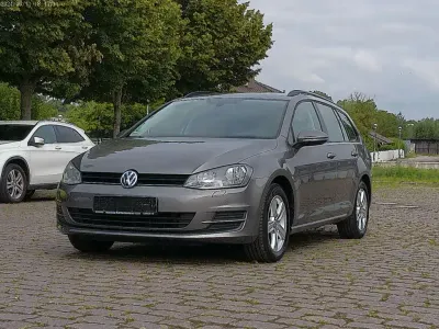 Gebraucht VW Golf VII S 105 PS (77 kW) 2014 Grau Kombi