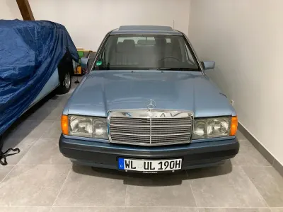 Gebraucht Mercedes 190 122 PS (89 kW) 1991 Blau Limousine