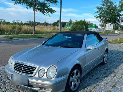 Gebraucht Mercedes CLK230 Avantgarde 197 PS (144 kW) 2003 Silber Cabrio