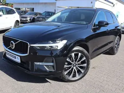 Gebraucht Volvo XC60 Core 197 PS (144 kW) 2022 Black stone, solid SUV