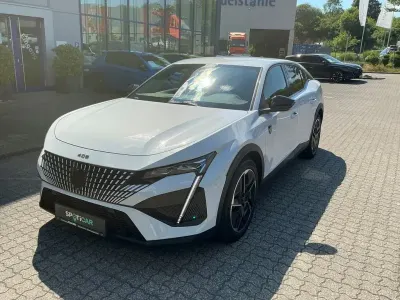 Gebraucht Peugeot 408 GT GT 131 PS (96 kW) 2023 Okenit) (weiss Limousine