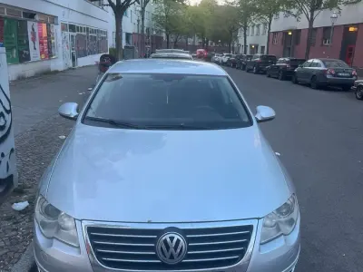 Usata VW Passat 140 CV (102 kW) 2008 Argento Berlina