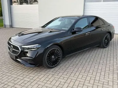 Gebraucht Mercedes E450 AMG Line Premium Plus 381 PS (280 kW) 2025 Schwarz  unilack Limousine