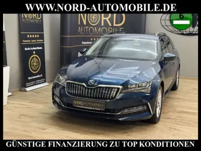 Usata Skoda Superb Ambition 218 CV (160 kW) 2020 Blu Station wagon