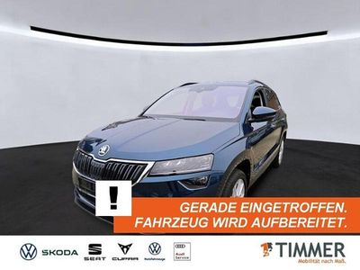 Lavablau metallic Gebraucht 2021 Skoda Karoq Style SUV | 23.190 € (Fairer Preis)