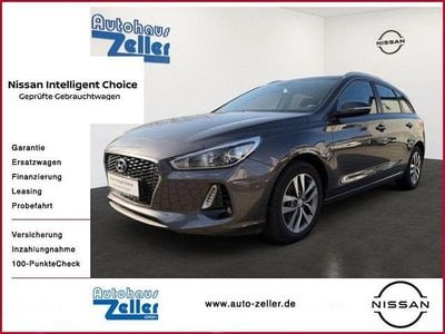 Gebraucht Hyundai i30 Trend 120 PS (88 kW) 2017 Grau Limousine