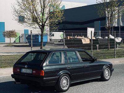 Second-hand BMW 325 Sport Line 1991 Negru Break