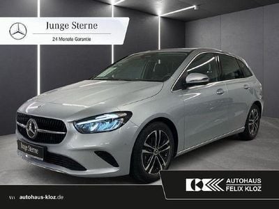 Lack hightechsilber Gebraucht 2024 Mercedes B180 Progressive Van / Kleinbus | 27.900 € (Guter Preis)