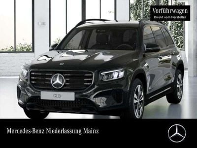 Mercedes GLB200