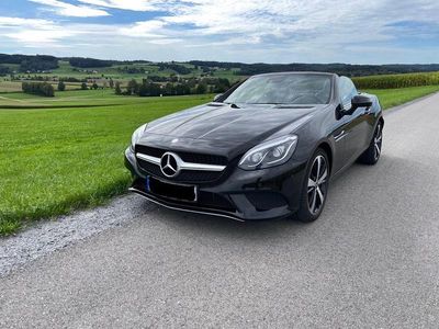 Gebraucht Mercedes SLC200 184 PS (135 kW) 2017 Schwarz Cabrio