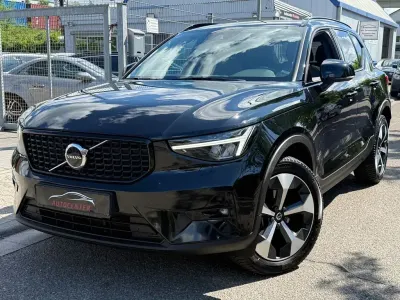 Gebraucht Volvo XC40 Plus 129 PS (94 kW) 2023 Schwarz SUV