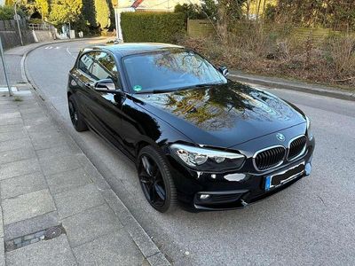 Gebraucht BMW 118 Advantage 136 PS (100 kW) 2018 Schwarz Kleinwagen