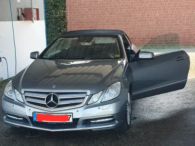 Gebraucht Mercedes E220 170 PS (125 kW) 2012 Silber Cabrio