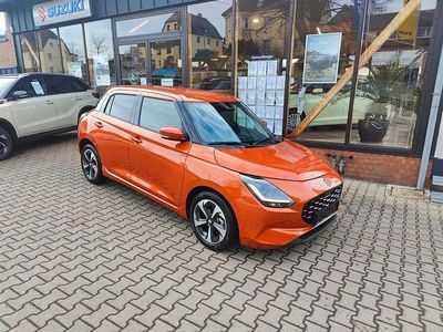 Neu Suzuki Swift Comfort+ 83 PS (61 kW) 2026 Orange Kleinwagen