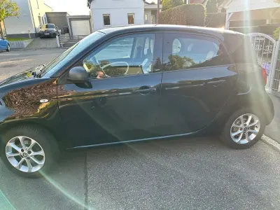 Begagnad Smart ForFour 97 HK (71 kW) 2019 Svart Halvkombi
