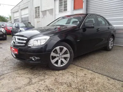 Gebraucht Mercedes C180 156 PS (114 kW) 2009 Schwarz Limousine