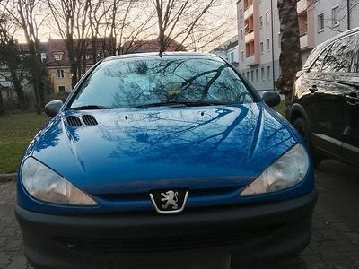 Gebraucht Peugeot 206 60 PS (44 kW) 1999 Blau Kleinwagen