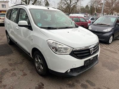 Gebraucht Dacia Lodgy Prestige 116 PS (85 kW) 2013 Weiß Van / Kleinbus