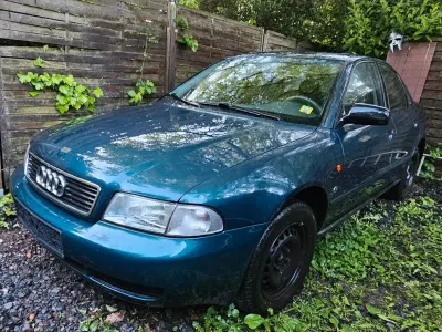 Gebraucht Audi A4 101 PS (74 kW) 1995 Grün Limousine