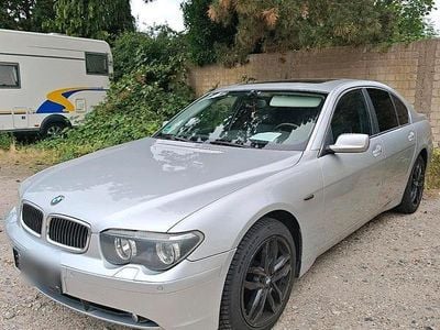 BMW 735