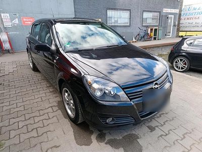 Gebraucht Opel Astra 125 PS (91 kW) 2005 Schwarz Kleinwagen
