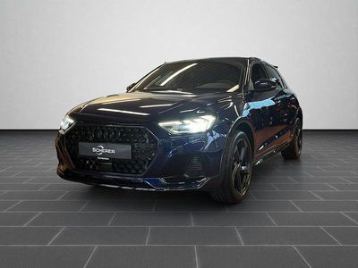 Navarrablau metallic (metallic) Gebraucht 2025 Audi A1 Advanced Limousine | 34.380 € (Teuer)