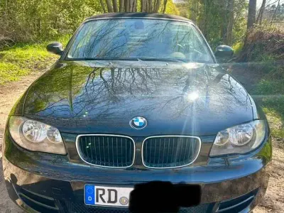 Second-hand BMW 118 Cabriolet Sport Line 143 CP (105 kW) 2008 Negru Cabrio