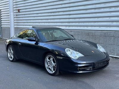 Porsche 911 Carrera